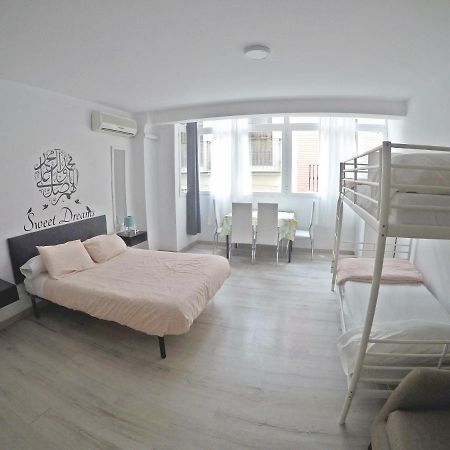 Mesonhomes Suites Center - Stay & Work Granada Exteriör bild