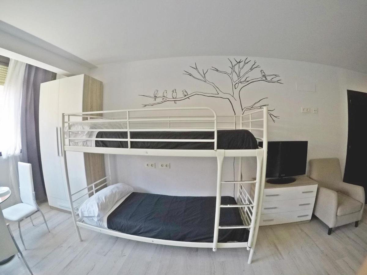 Mesonhomes Suites Center - Stay & Work Granada Exteriör bild
