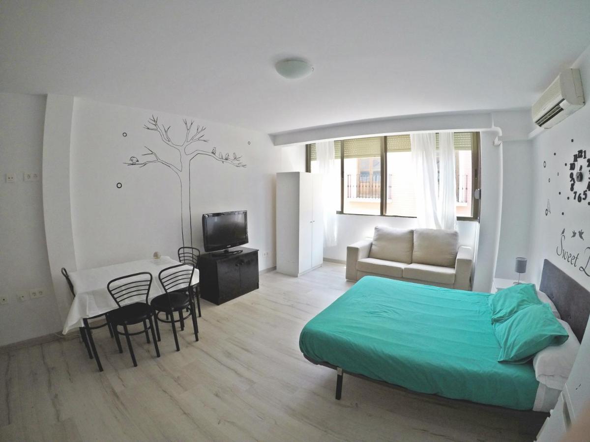Mesonhomes Suites Center - Stay & Work Granada Exteriör bild