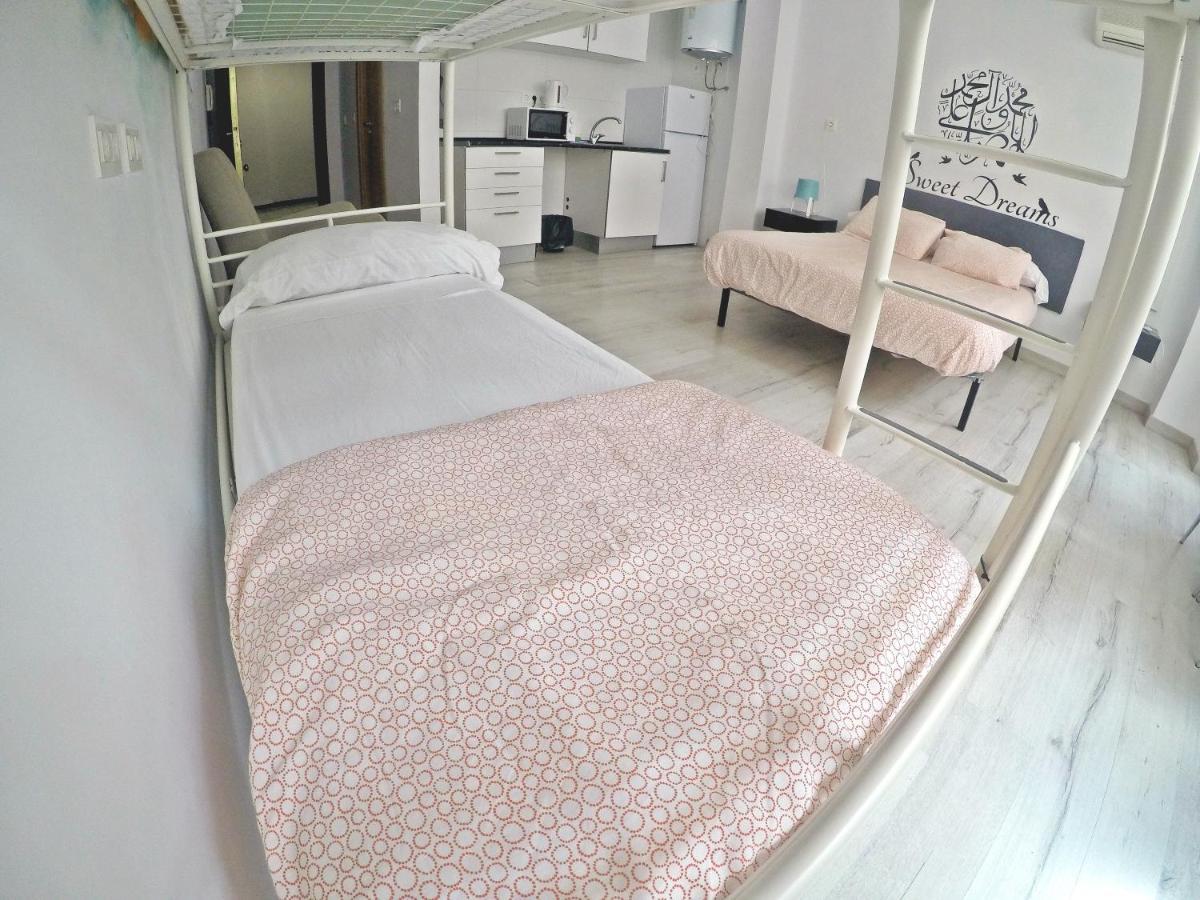 Mesonhomes Suites Center - Stay & Work Granada Exteriör bild