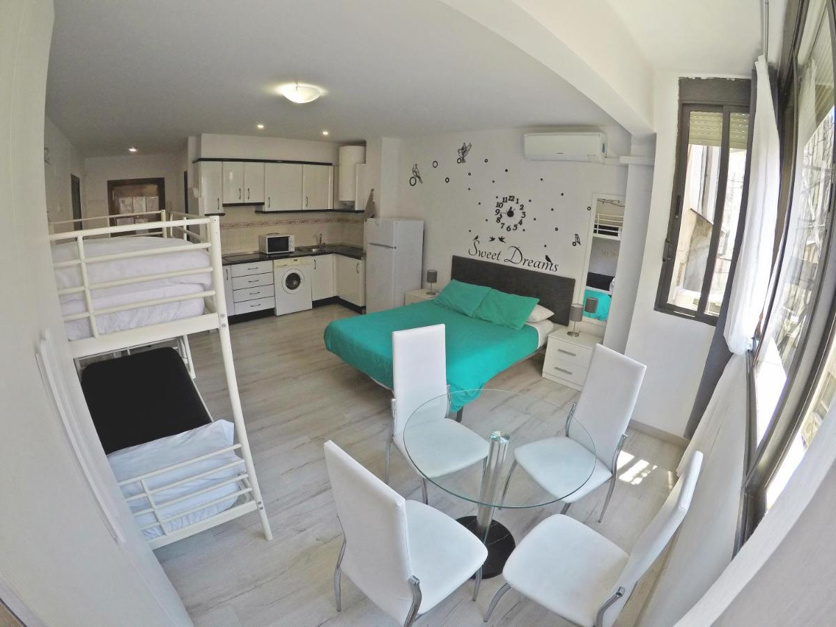 Mesonhomes Suites Center - Stay & Work Granada Exteriör bild