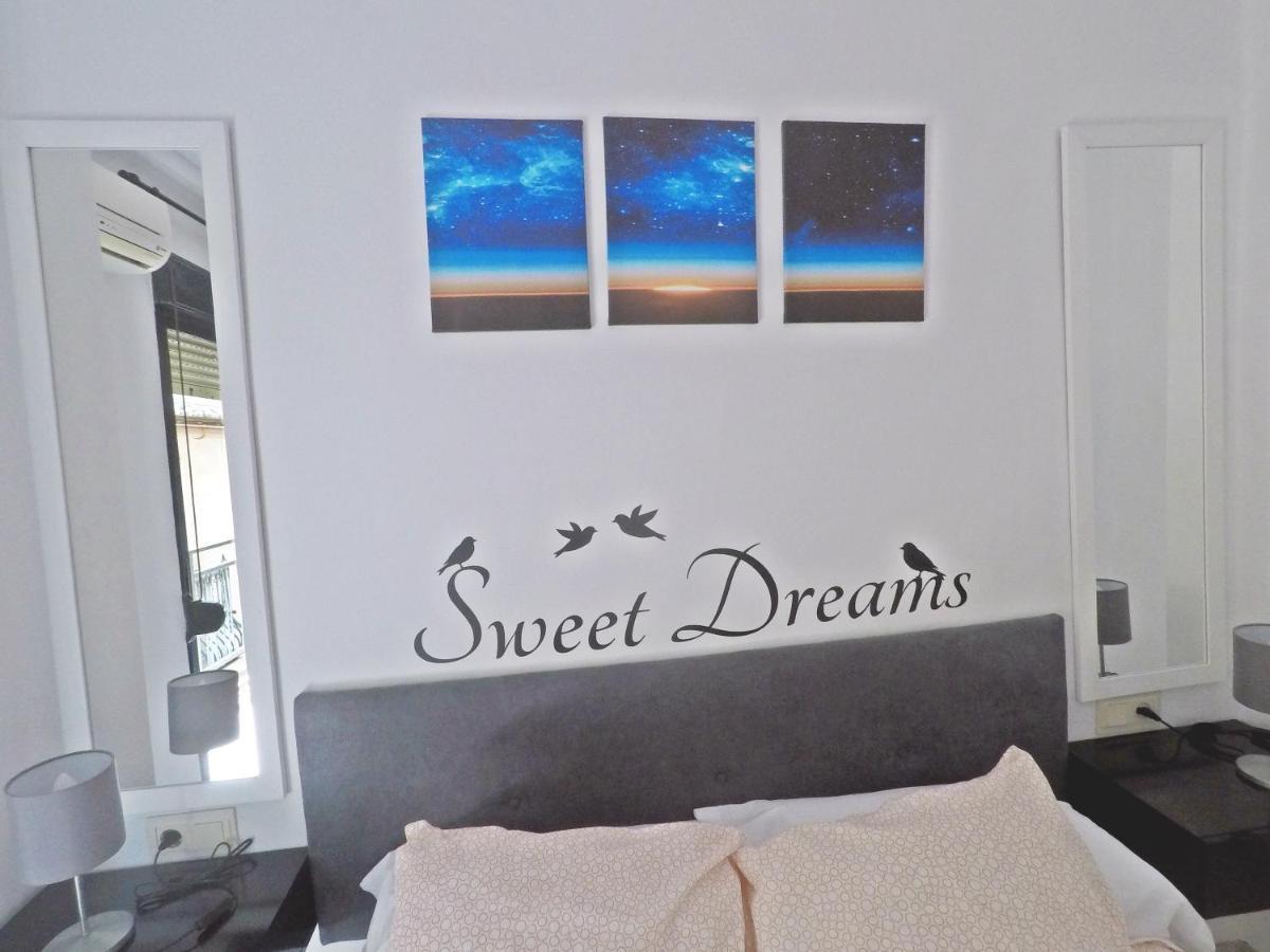 Mesonhomes Suites Center - Stay & Work Granada Exteriör bild