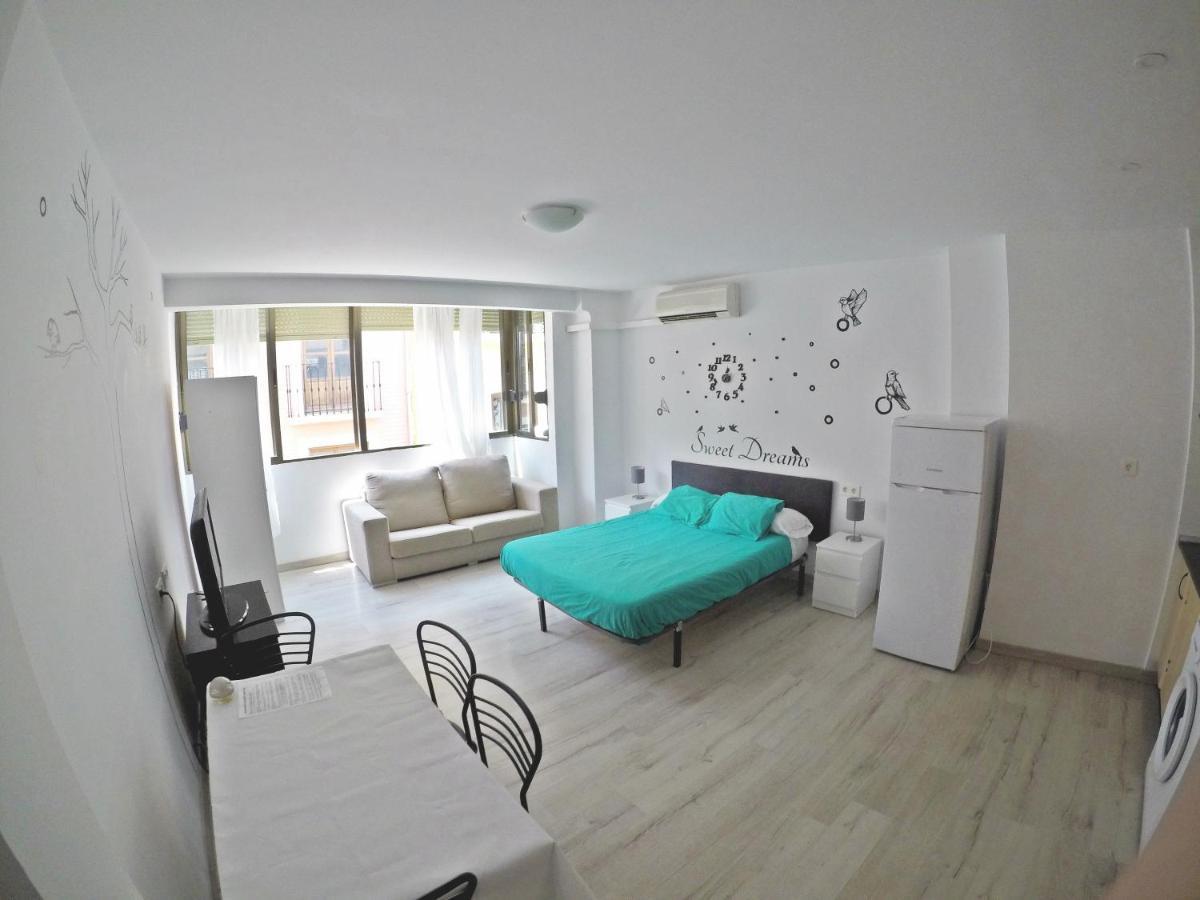 Mesonhomes Suites Center - Stay & Work Granada Exteriör bild
