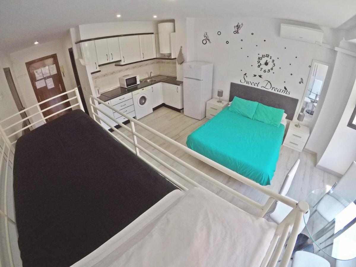 Mesonhomes Suites Center - Stay & Work Granada Exteriör bild