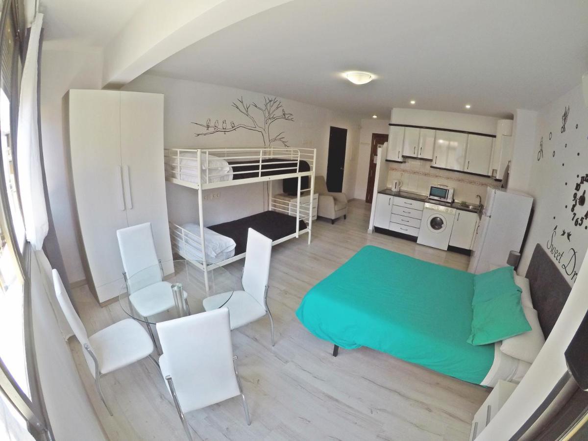 Mesonhomes Suites Center - Stay & Work Granada Exteriör bild