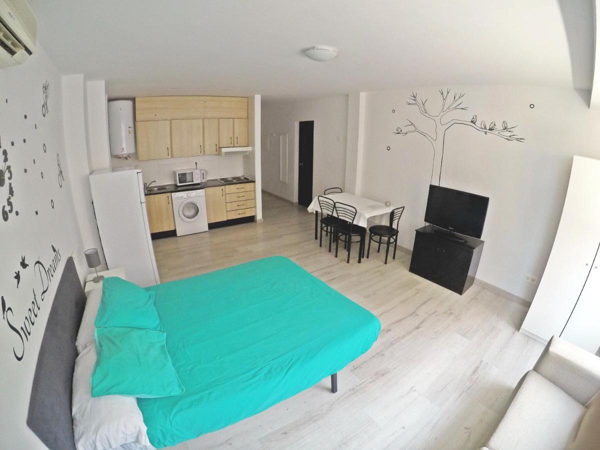 Mesonhomes Suites Center - Stay & Work Granada Exteriör bild
